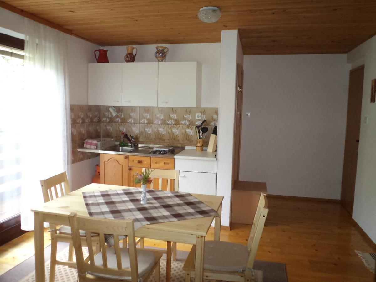 דירות יסניצה Apartma Podlogar Golica Triglav מראה חיצוני תמונה